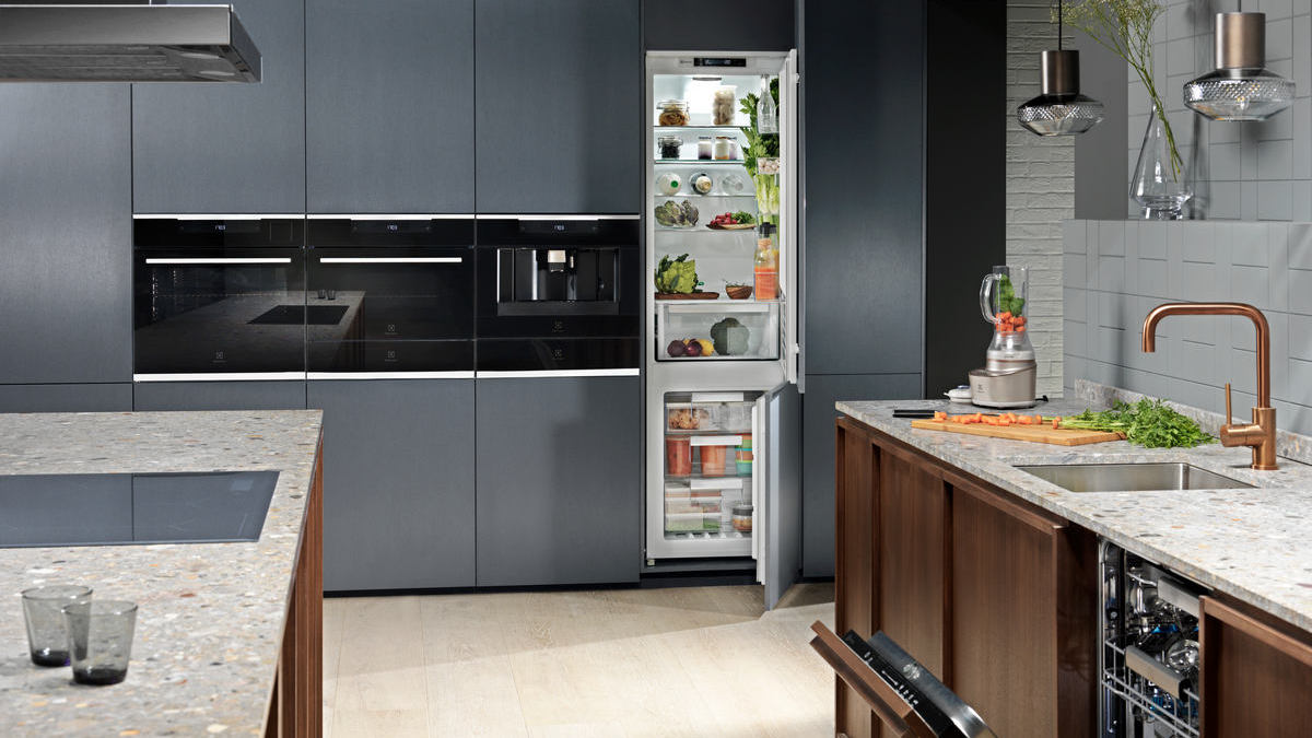 A kitchen built using Electrolux Intuit appliances