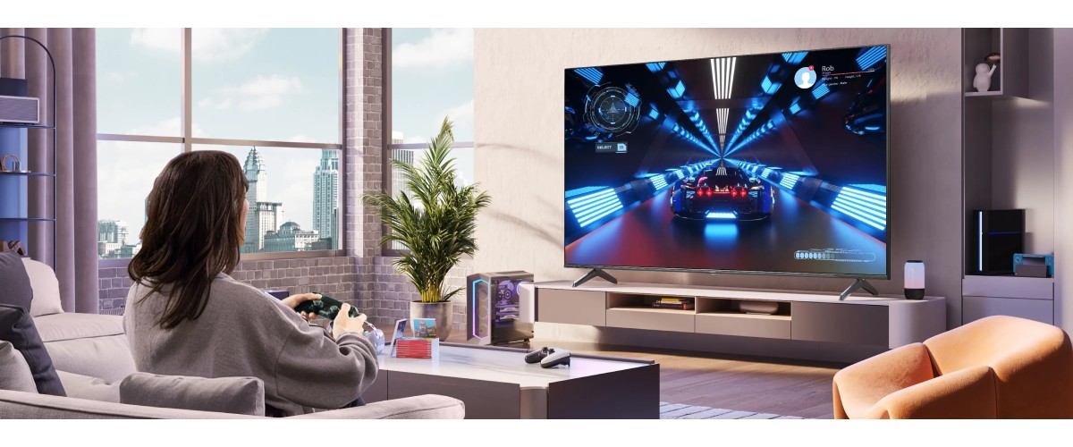 Телевизор Hisense E7Q PRO QLED на стене - Euronics