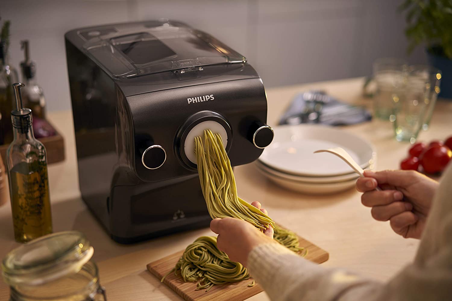 Making Pasta with new Philips Pasta and noodle maker Avance Collection  HR2375/13 How to clean unbox 