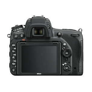 DSLR camera Nikon D750 (body only)