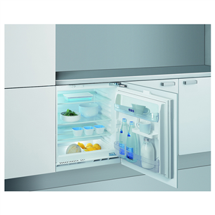 Интегрируемый холодильный шкаф Whirlpool (высота ниши: 82 см)