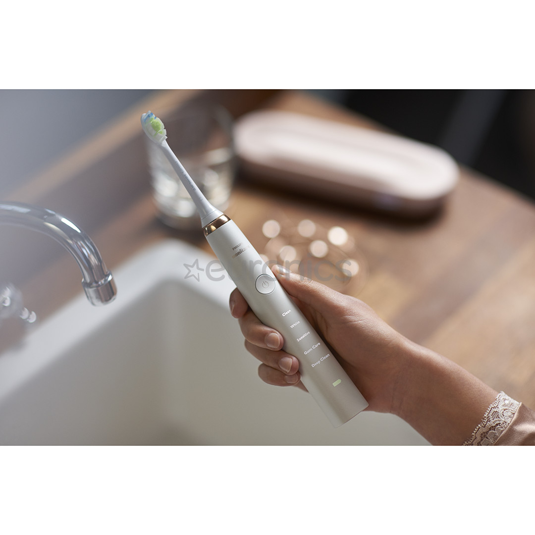 Rechargeable sonic toothbrush Philips Sonicare DiamondClean