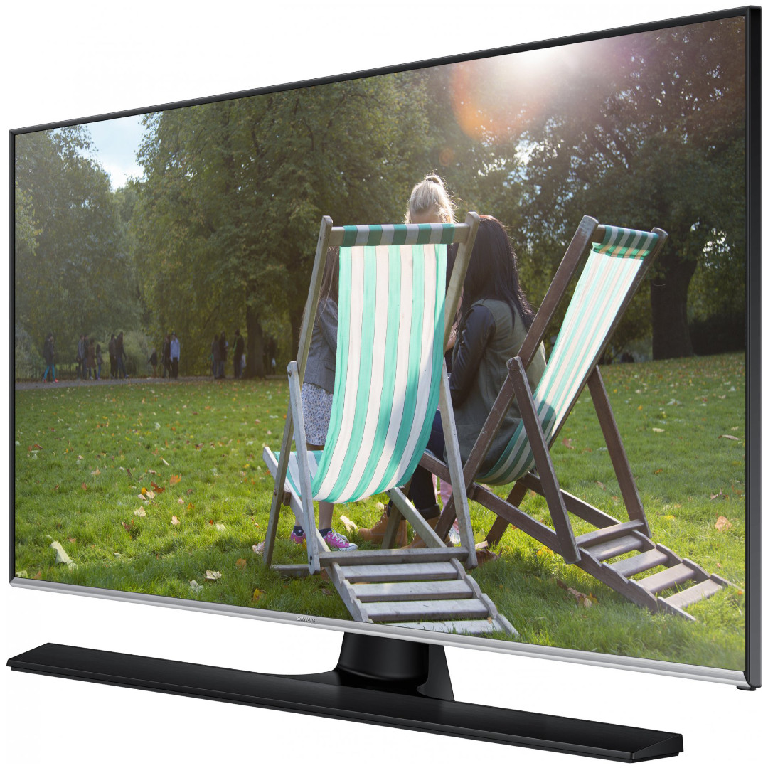 32'' LED VA-monitor Samsung E310EX