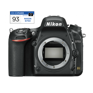 DSLR camera Nikon D750 (body only)