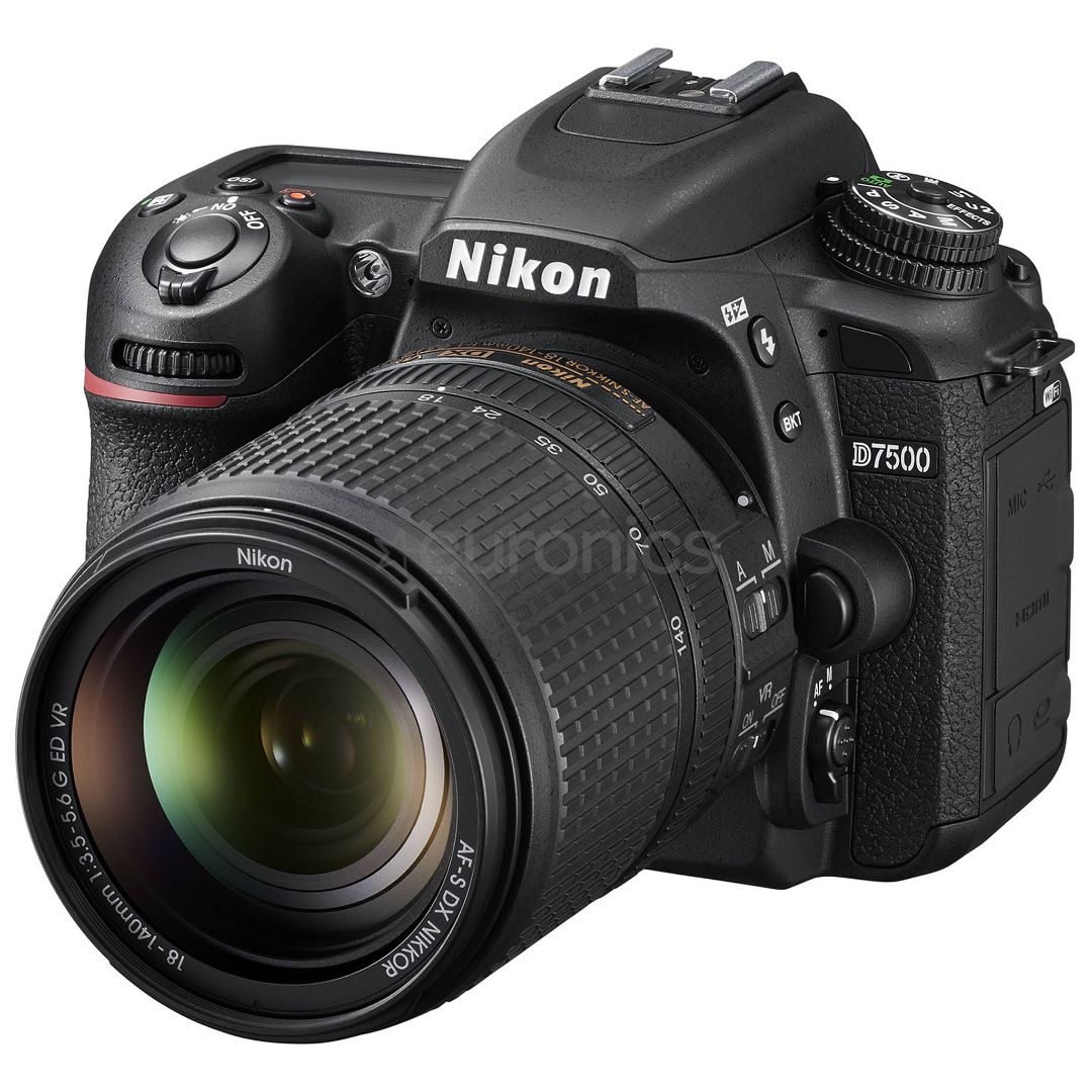 DSLR camera Nikon D7500 + Nikkor 18-140 mm lens