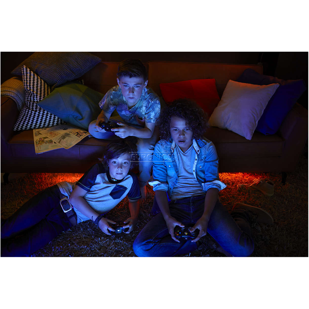 Nutivalgusti Philips Hue White and Color Ambiance (E14)