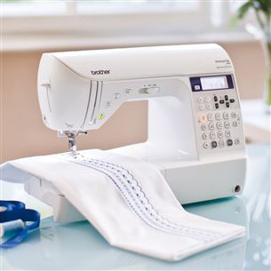 Sewing machine Innov-is 550, Brother