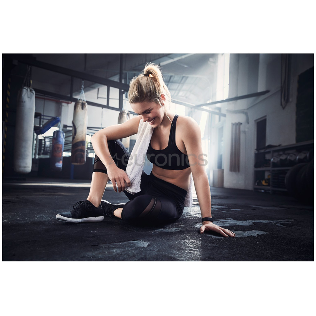 Датчик активности Garmin Vivofit 4 (L)