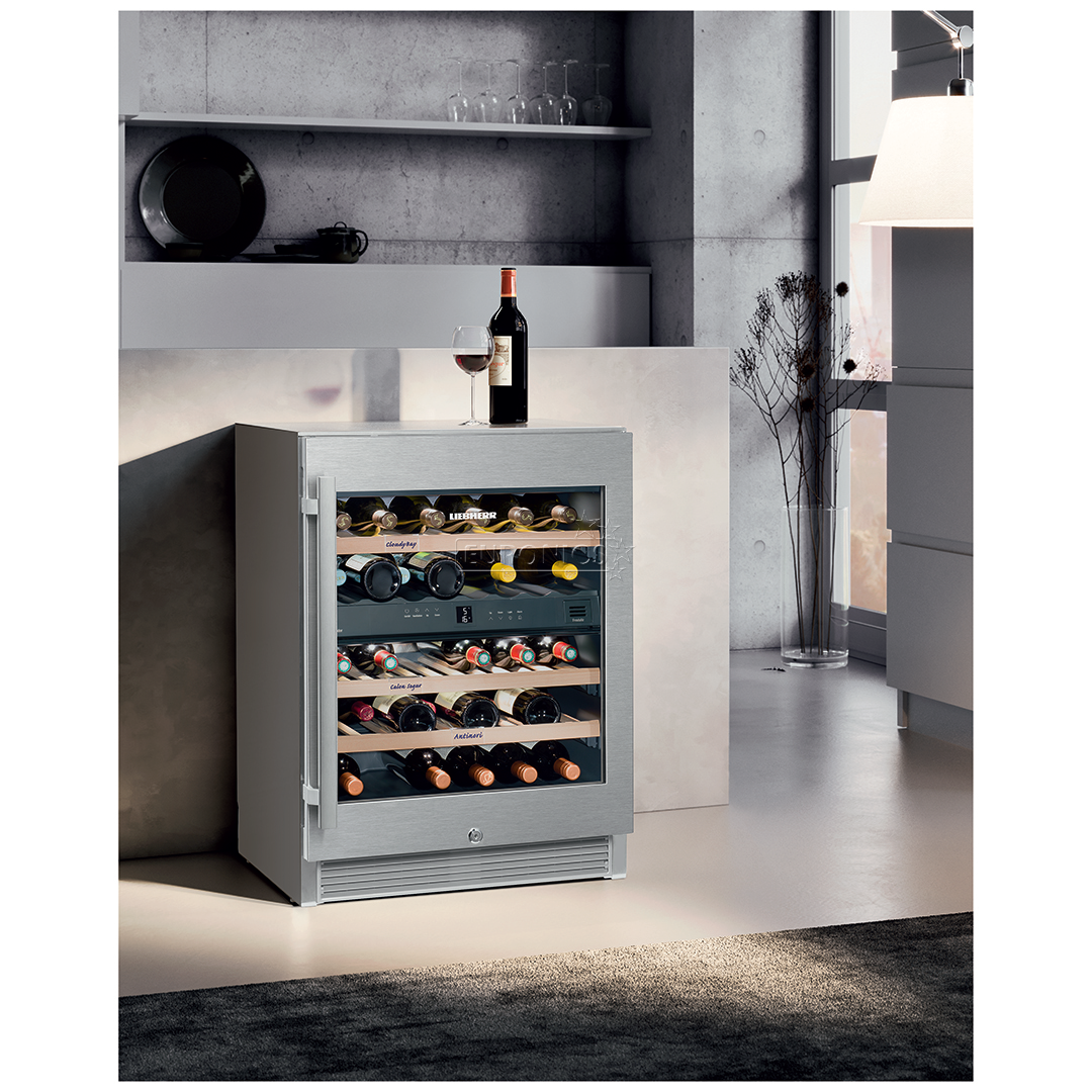 Wine cooler Liebherr Vinidor (capacity: 34 bottles)