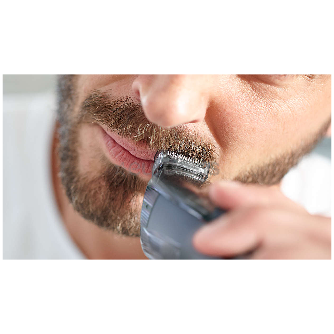 Vacuum beard trimmer Philips series 7000