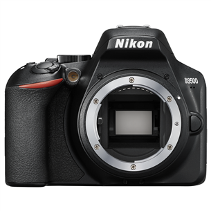 DSLR camera Nikon D3500 + NIKKOR AF-S DX 18-105mm VR lens