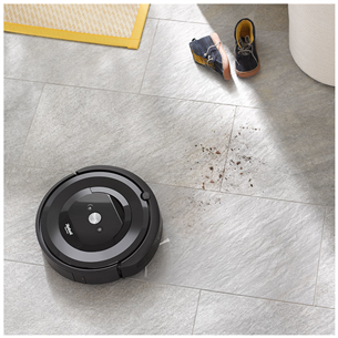 Robottolmuimeja iRobot Roomba E5