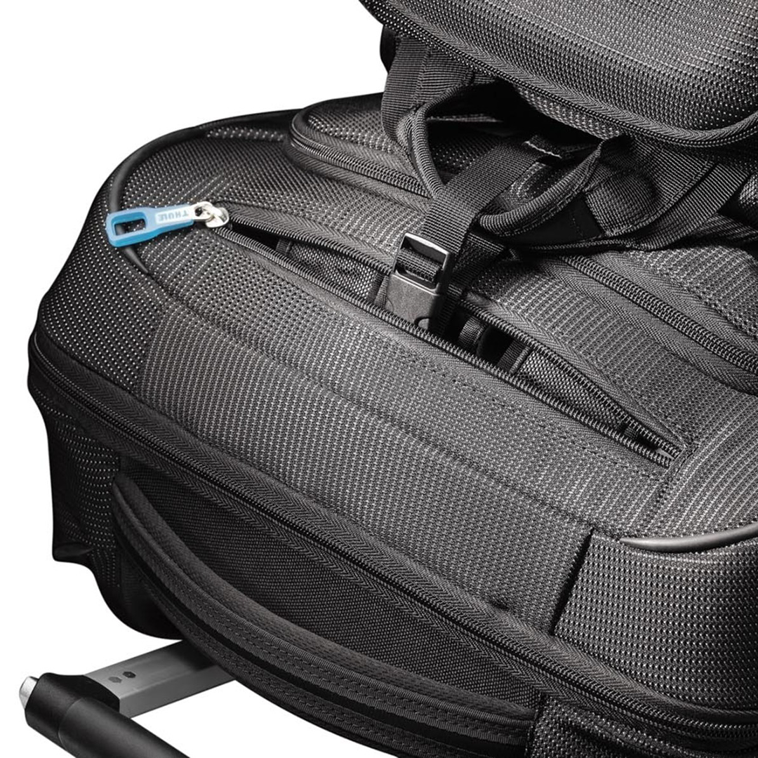 Reisikohver Thule Crossover Rolling (22”)