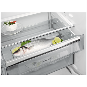 Refrigerator AEG (186 cm)