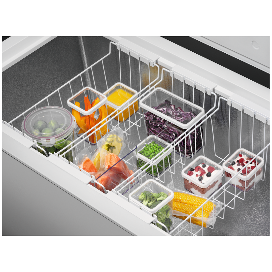 Chest freezer Electrolux (371 L), LCB3LF38W0 Euronics