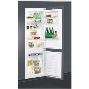 Интегрируемый холодильник Whirlpool / 178 см