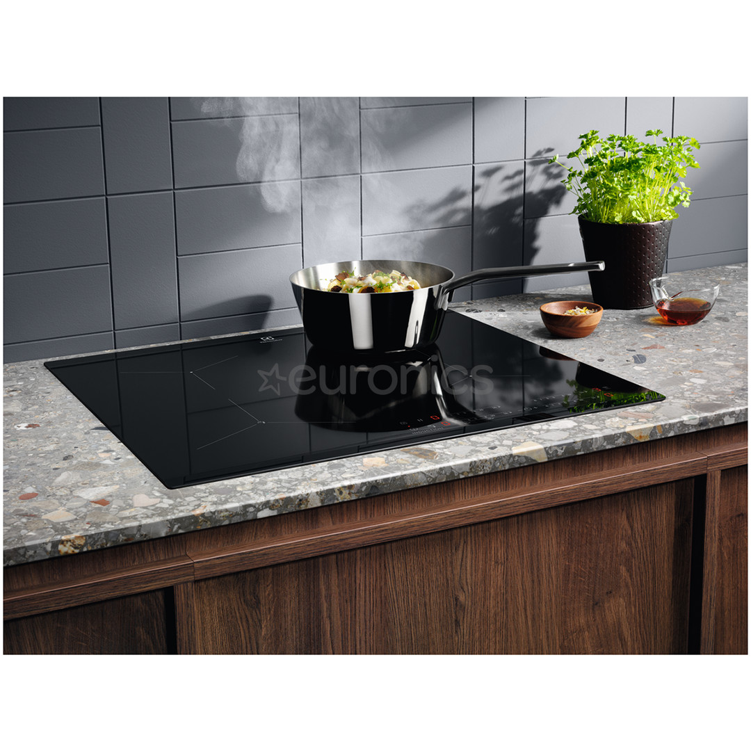 Electrolux 700 SenseFry, ширина 59 см, без рамы, черный - Интегрируемая индукционная варочная панель