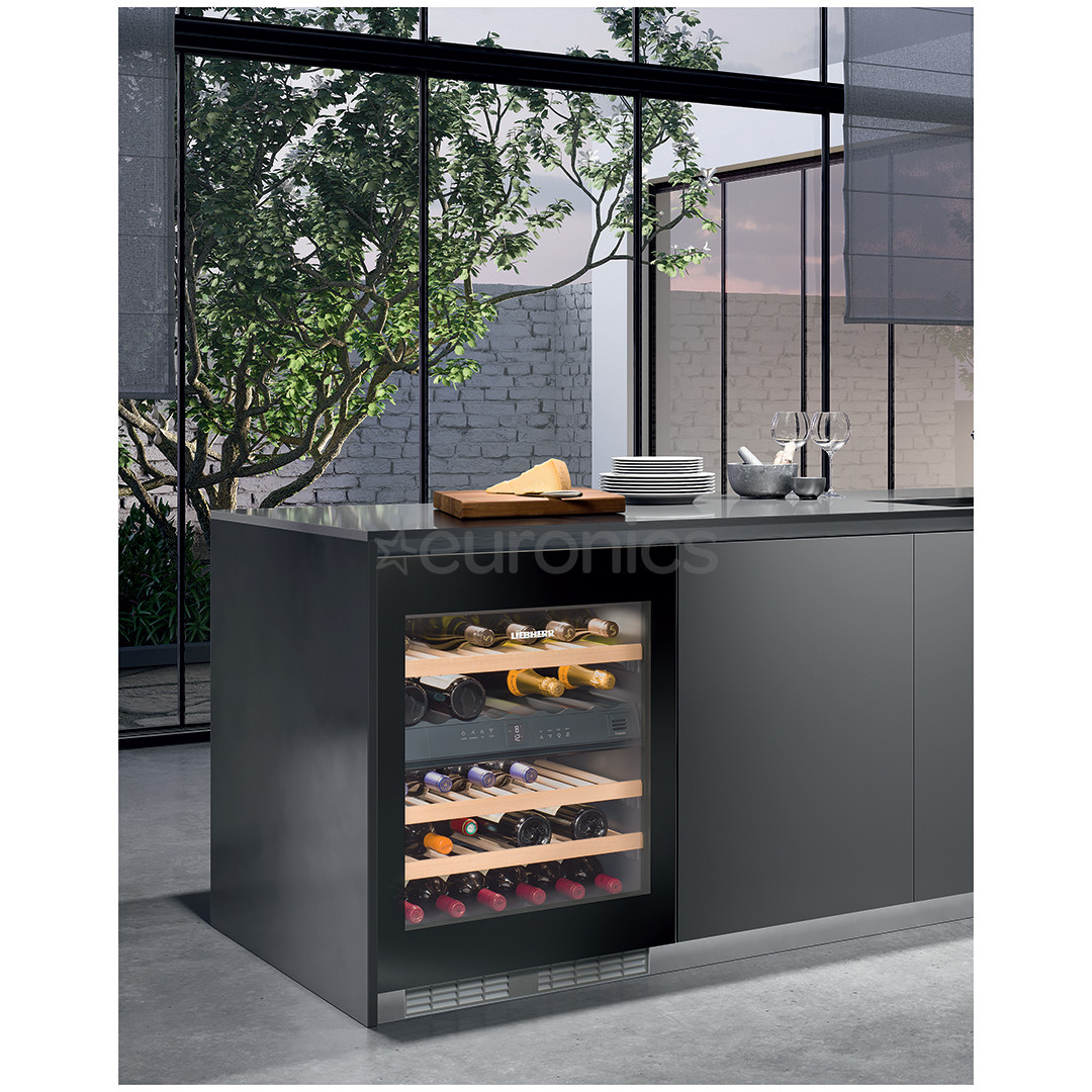 Liebherr, 34 pudelit, kõrgus 82 cm, must - Integreeritav veinikülmik