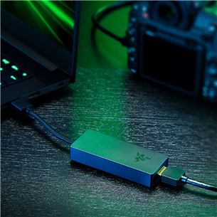 Razer Ripsaw X, must - Capture card