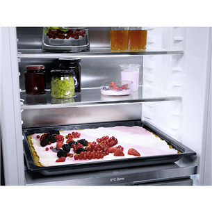 Miele, 245 L, height 177 cm - Built-in Refrigerator