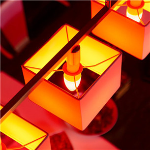 Philips Hue White and Color, E14, цветной - Умная лампа