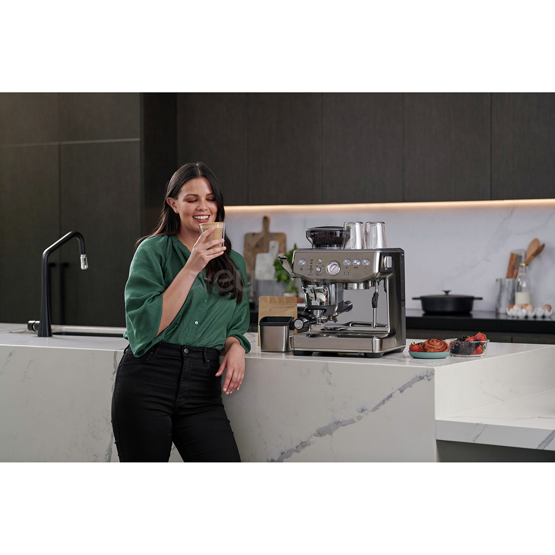 Sage the Barista Express Impress, roostevaba teras - Poolautomaatne espressomasin
