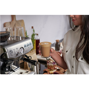 Sage The Barista Express Impress™ Espresso Machine - Crema