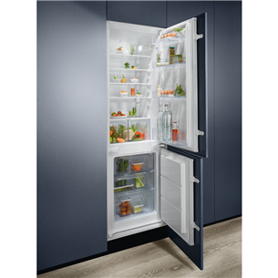 Electrolux 500, Low Frost, 271 л, высота 178 см - Интегрируемый холодильник