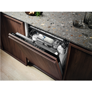 Electrolux 700, 14 place settings - Built-in dishwasher