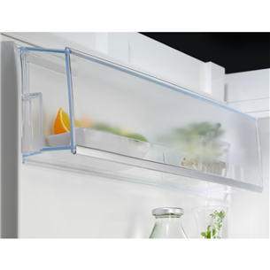 Electrolux, 217 L, height 145 cm - Built-in Refrigerator