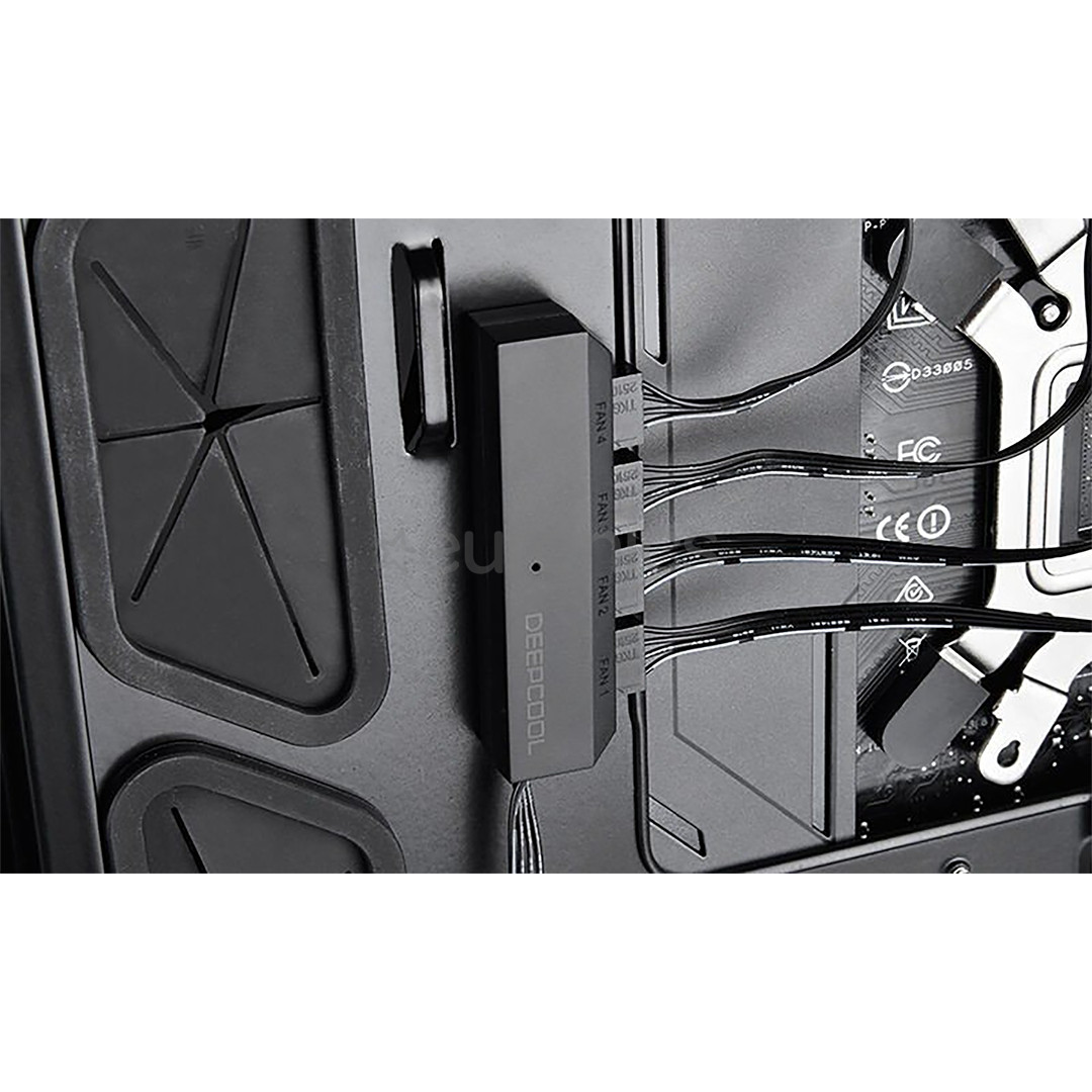 Deepcool FH-04 - Fan hub