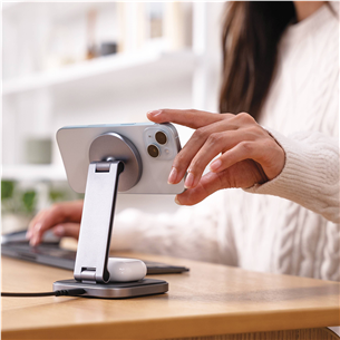 Satechi 2-in-1 Foldable Qi2 Charging Stand - Juhtmevaba laadimisdokk