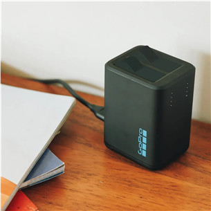 GoPro Dual Battery Charger for HERO13 Black - Laadija ja aku