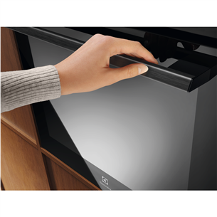 Electrolux 500 Seeria SurroundCook, pürolüütiline puhastus, must - Integreeritav ahi