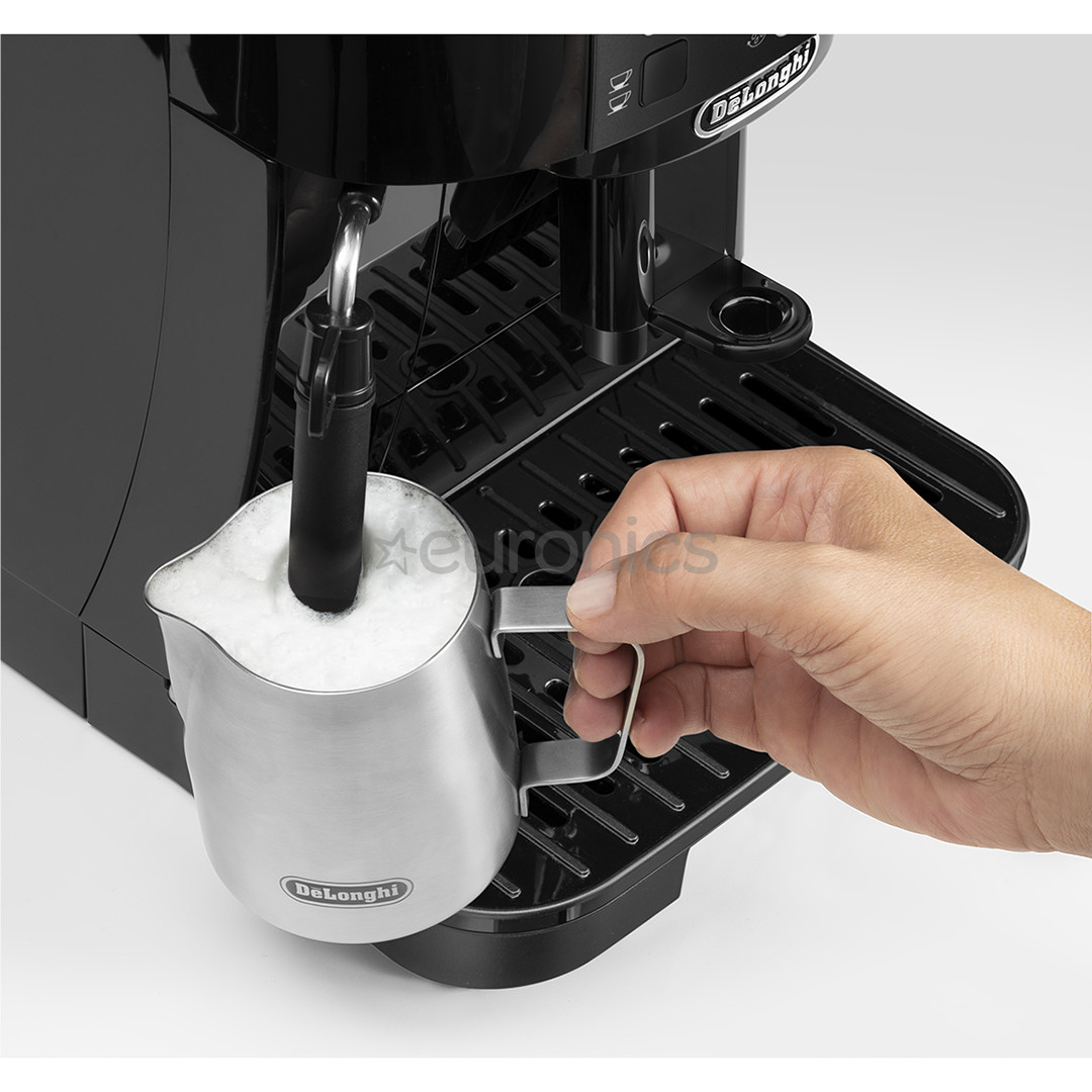 DeLonghi Magnifica S, must - Espressomasin