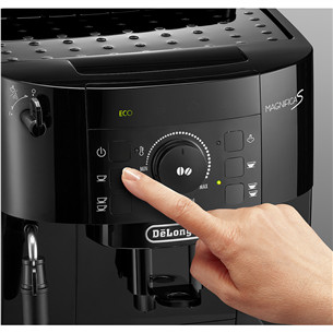 DeLonghi Magnifica S, must - Espressomasin