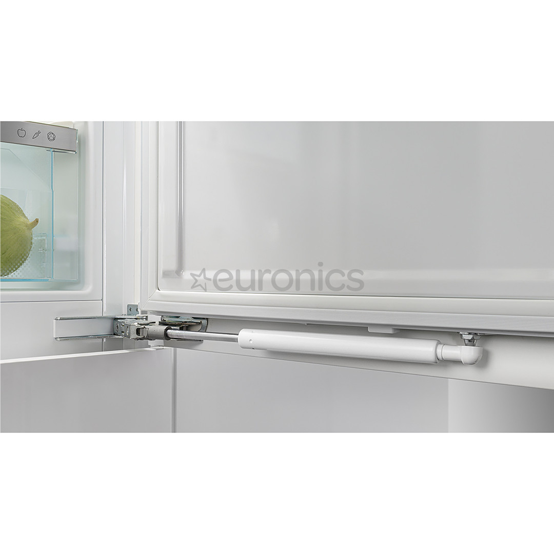Liebherr Plus NoFrost, 254 L, height 177 cm - Built-in refrigerator