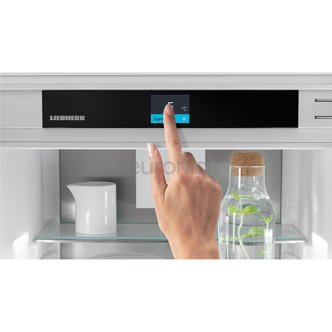 Liebherr Prime BioFresh NoFrost, 245 л, высота 177 см - Интегрируемый холодильник