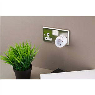 Skross Europe to UK, white - Travel adapter