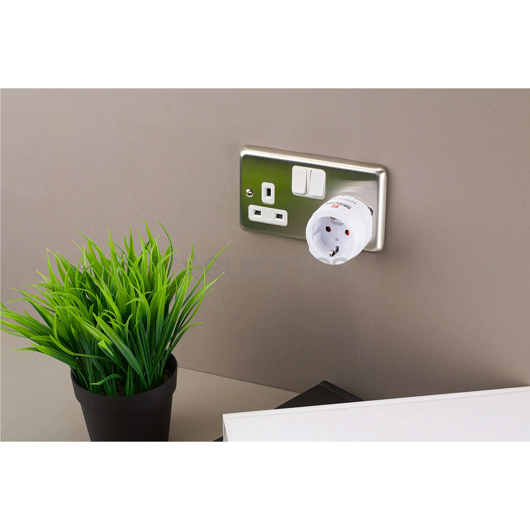 Skross Europe to UK, valge - Reisiadapter