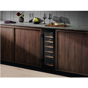 Electrolux 500 Series, 20 pudelit, kõrgus 82 cm, must - Integreeritav veinikülmik