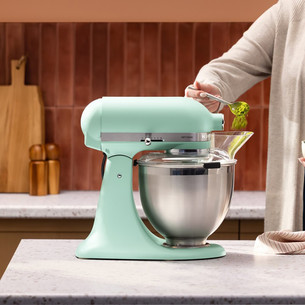 KitchenAid Artisan "Color of the year 2026 - Spearmint", 4.7 L / 2.8 L, 300 W, roheline - Mikser