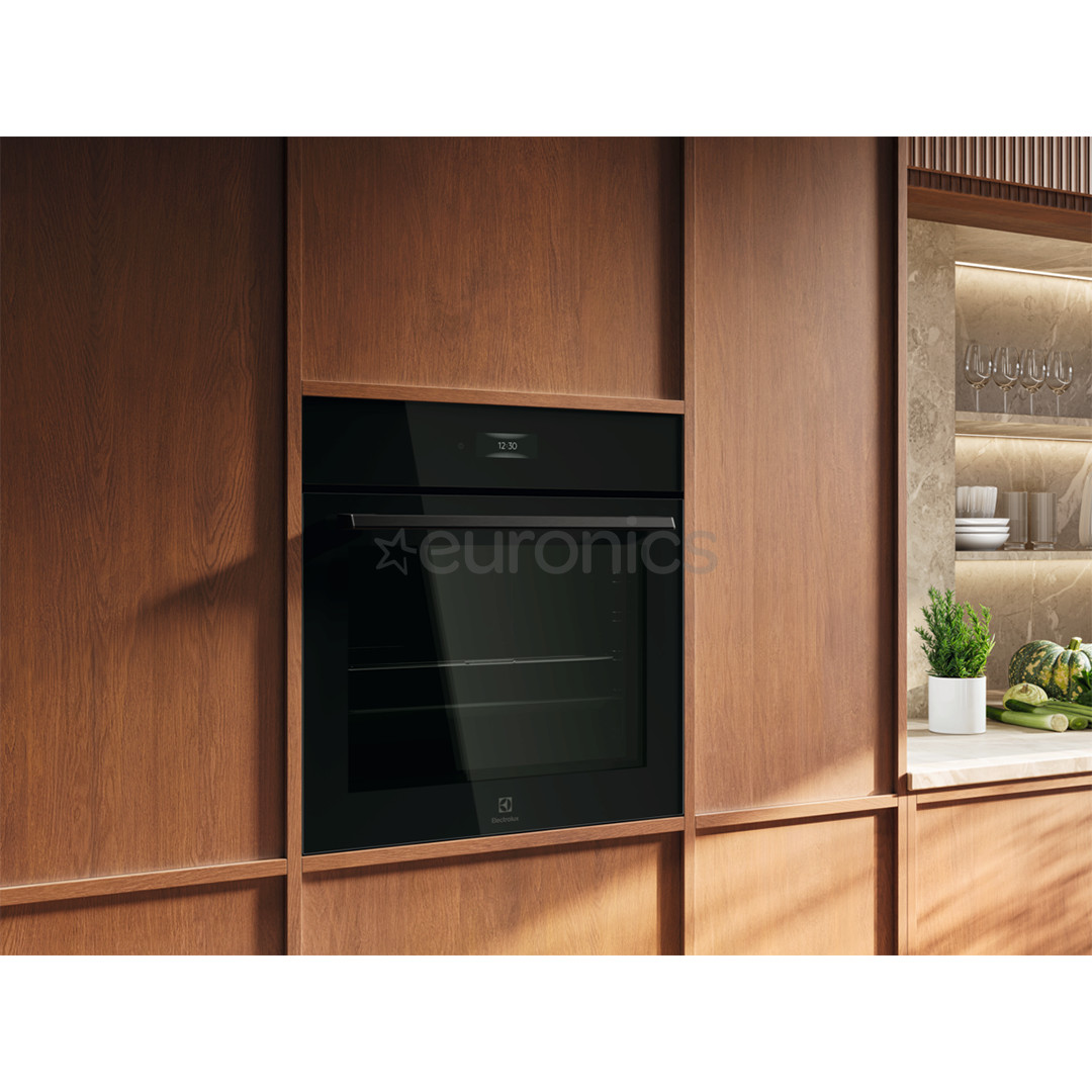 Electrolux 700 Seeria MealAssist with PizzaExpert 700, 72 L, pürolüütiline puhastus, must - Integreeritav ahi