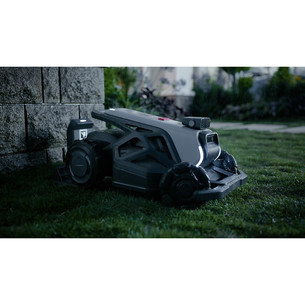 AirSeekers Tron, hall - Robotmuruniiduk