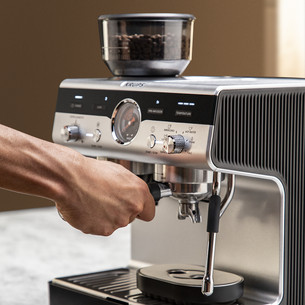 Krups Precision, hall/must - Espressomasin