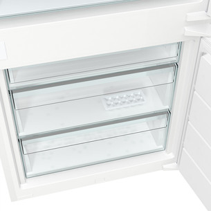 Hisense, No Frost, 377 L, kõrgus 194 cm - Integreeritav külmik