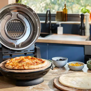 Kenwood My Pizzeria, must - Pitsaahi
