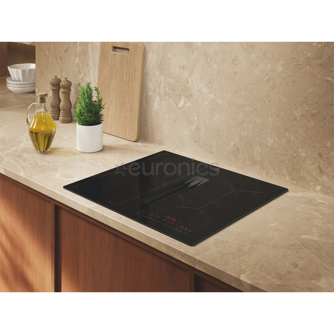 Electrolux 600 XT Bridge, laius 60 cm, must - Integreeritav pliidiplaat õhupuhastiga