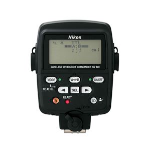 Wireless speedlight system Nikon Commander Kit R1C1