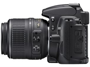 Peegelkaamera D5000 + 18-55 VR objektiiv, Nikon